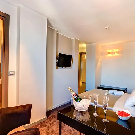 The View Luxury Bed & Breakfast 4*