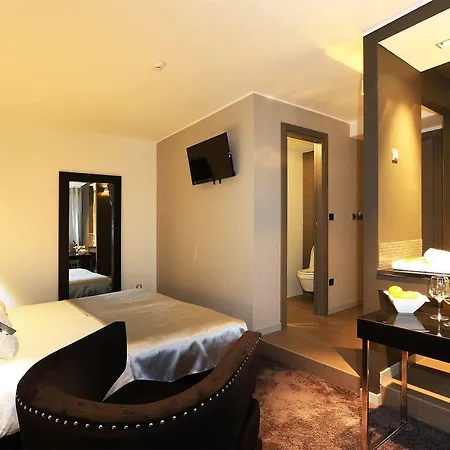 The View Luxury 4* Split