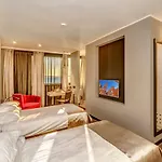 The View Luxury 4* Split