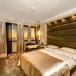 The View Luxury 4* Split