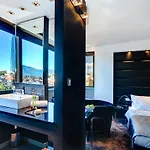 The View Luxury 4* Split