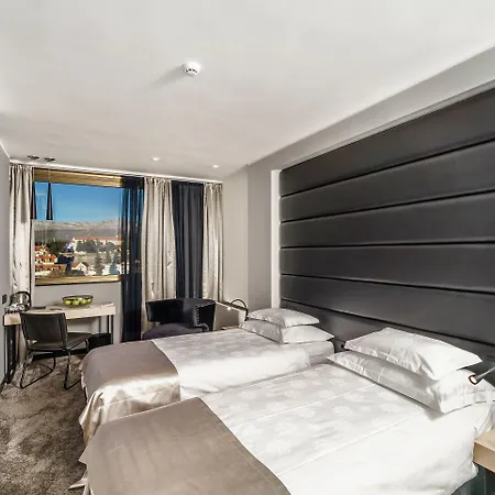 ベッド・アンド・ブレックファスト ザ ビュー ラグジュアリー ルームス スプリト