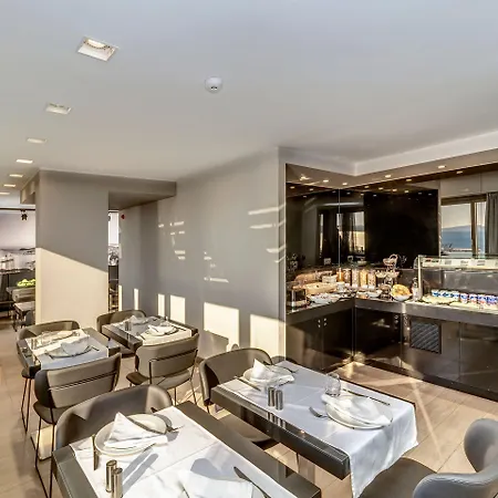 ベッド・アンド・ブレックファスト ザ ビュー ラグジュアリー ルームス