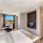 The View Luxury Отель типа 