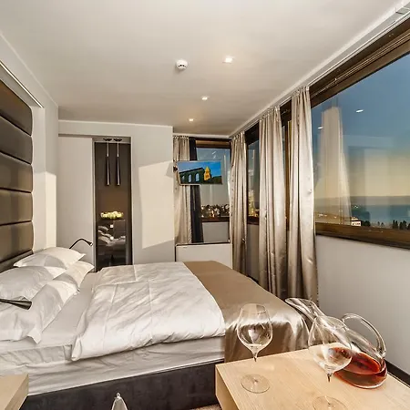 Bed and Breakfast The View Luxury Σπλιτ