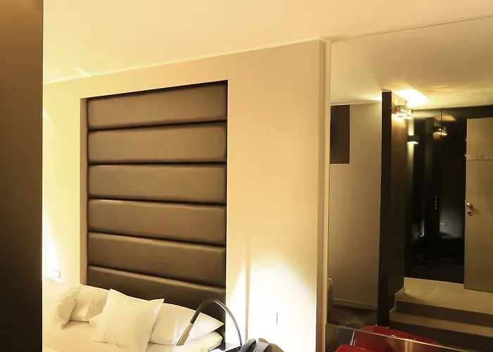 뷰 럭셔리 룸스