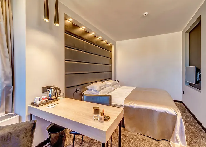 뷰 럭셔리 룸스 스플리트