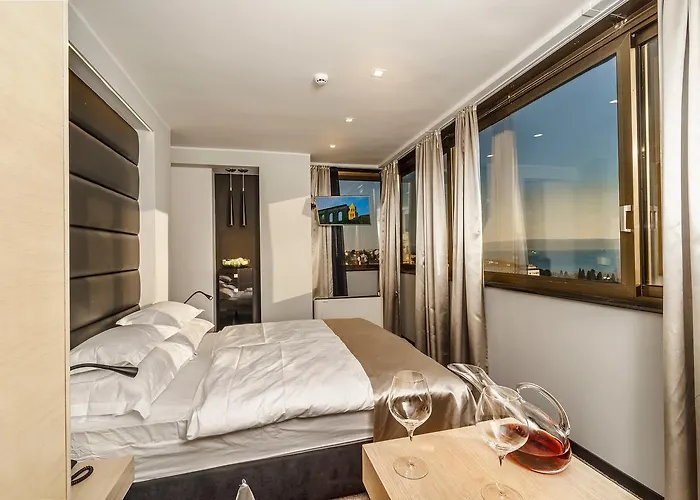 Panzió The View Luxury Split